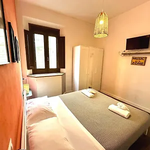 https://room-45.it-tuscanyhotel.com
